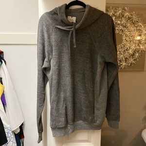 Men’s Alo Yoga Triumph Relaxed Hoodie